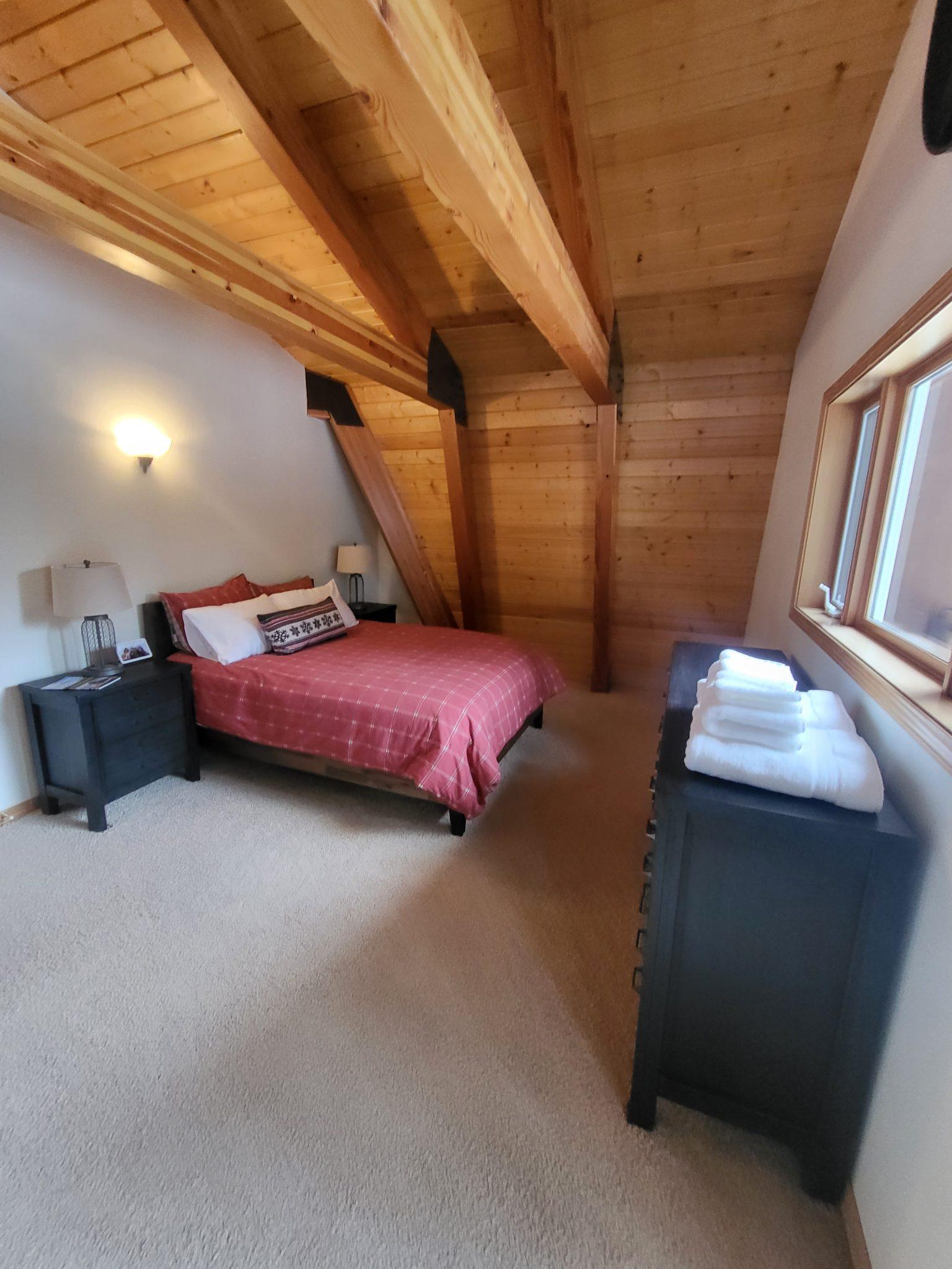 Wild Huckleberry Cabin photo 6